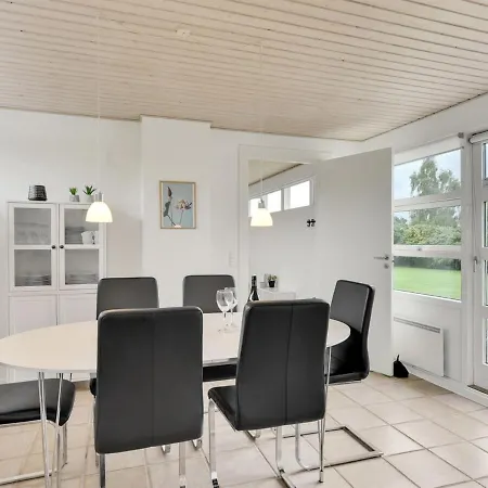 Holiday home Ancia - 600m From The Sea In Se Jutland By Interhome